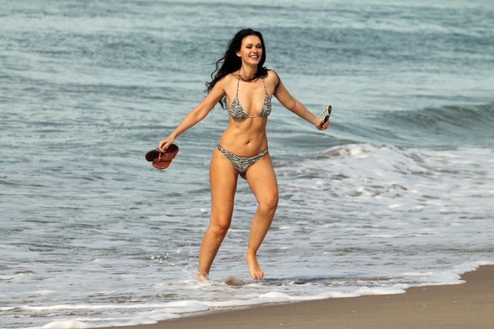 Natalia Blazik dans un maillot de bain