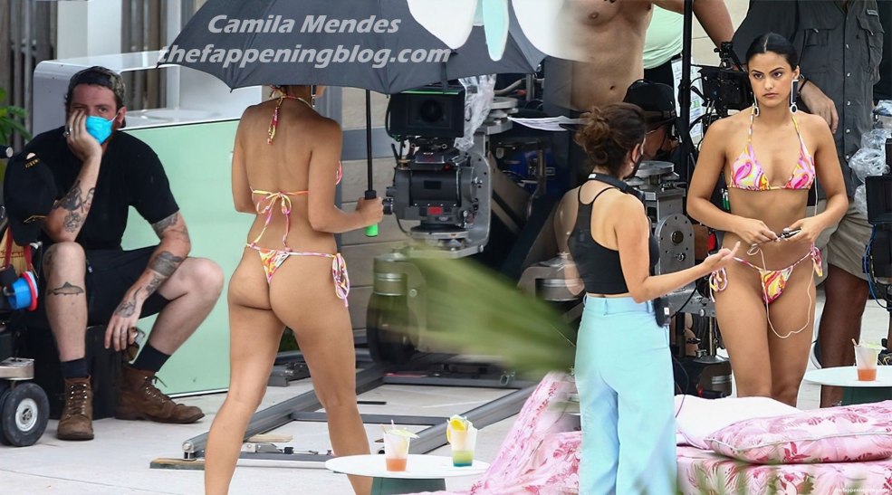 Mark Consuelos et Camila Mendes