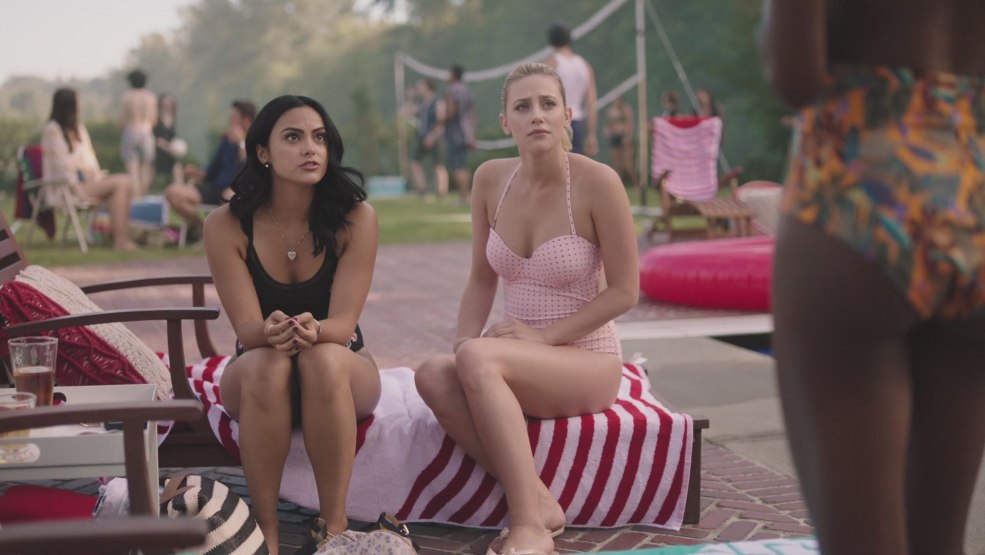 Fond d'écran de Camila Mendes Ero