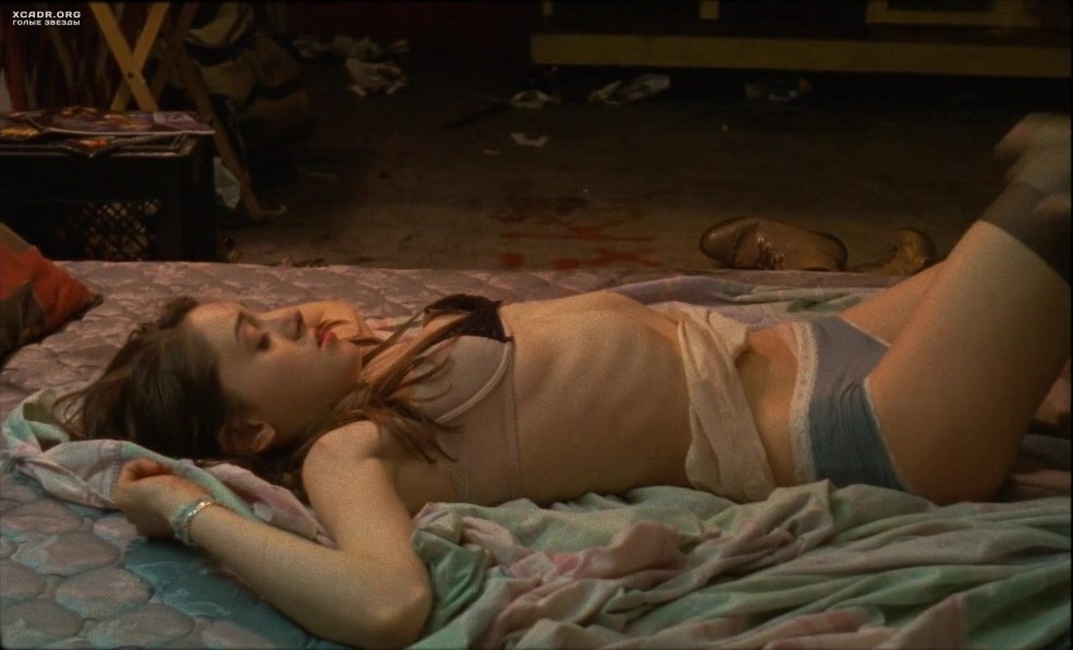 Visages porno Natalia Dyer