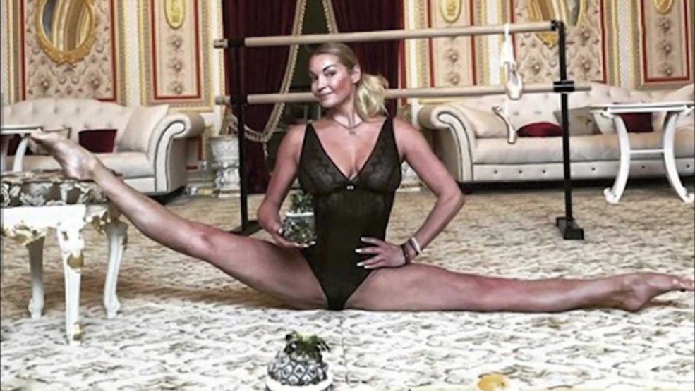 Anastasia Reshetova 18 +