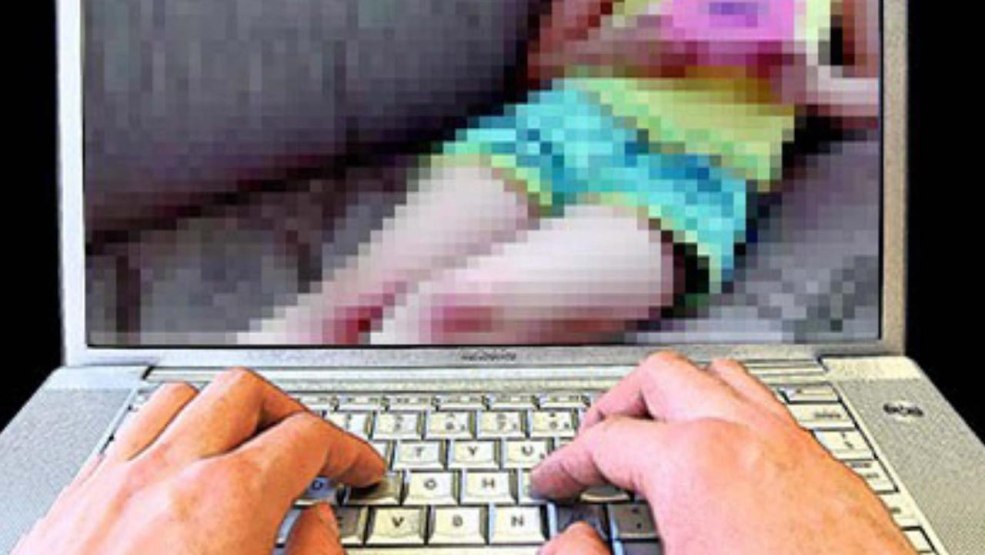 Serveurs avec pornographie pour enfants