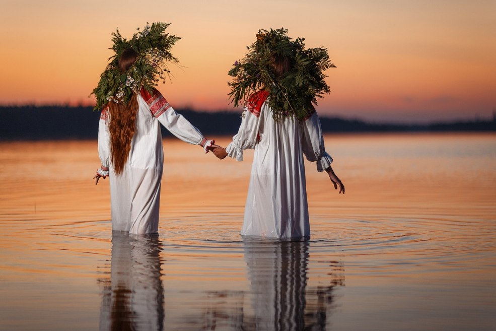 Ivan Kupala par le lac