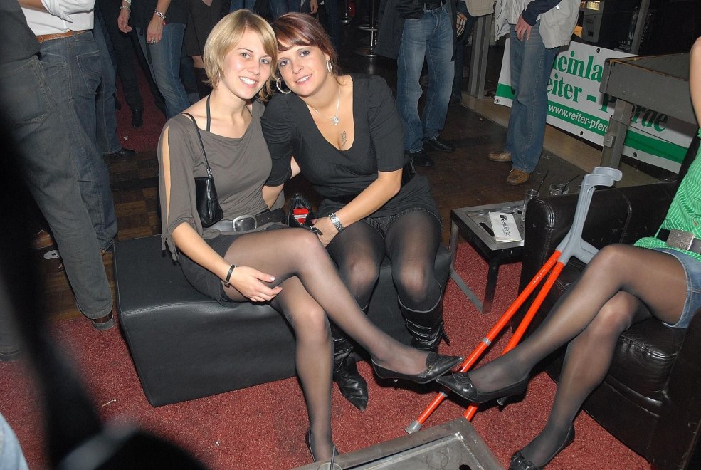Copines en collants privés
