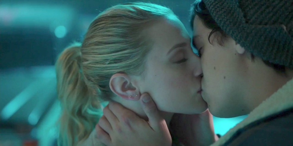 Riverdale Betty et Jaghead Kiss