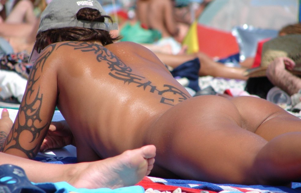 N үDist Beach Koktebel