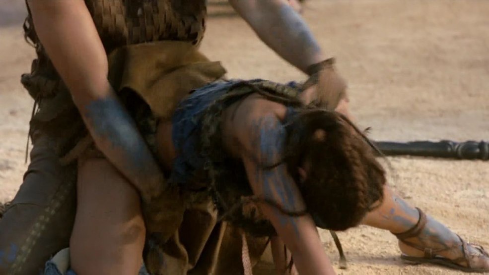 Amazones nues avec des esclaves