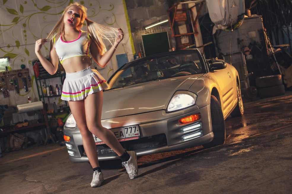 Séance photo dans la fille du garage