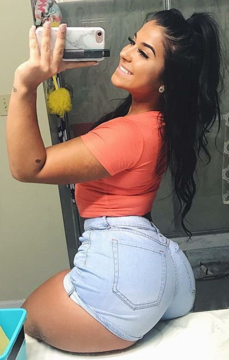 Rose Monroe et Spicy J Two Rabudas Latinas