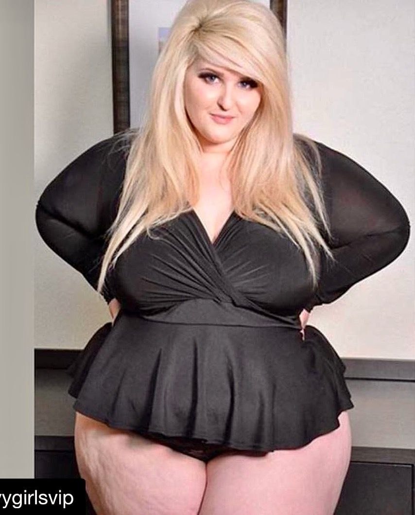 Cleo Fernandez plus saz nue