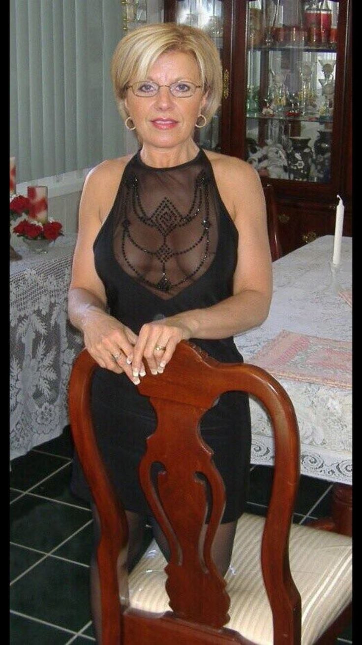 Vieilles femmes sans complexes