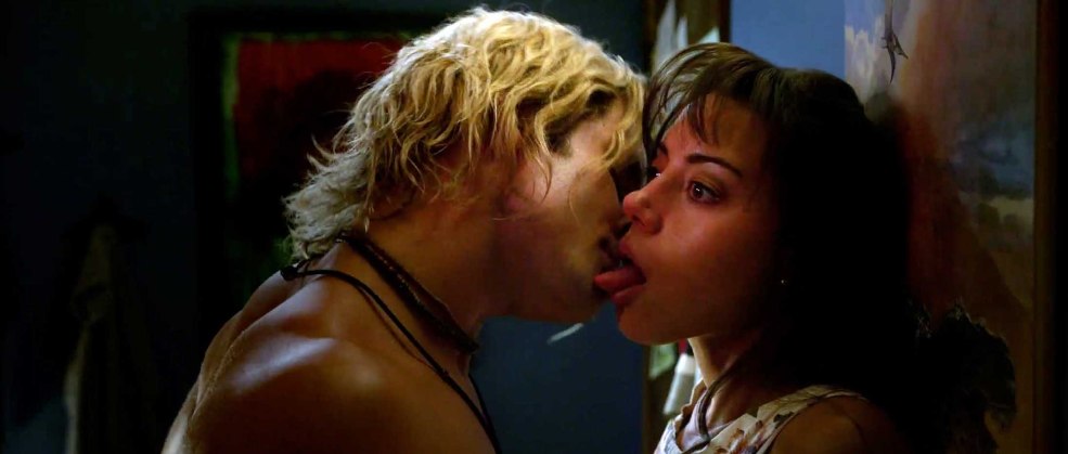 Filles d'en haut: baiser français