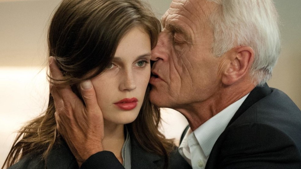 Amelie Cordelier de la Nue Pictures