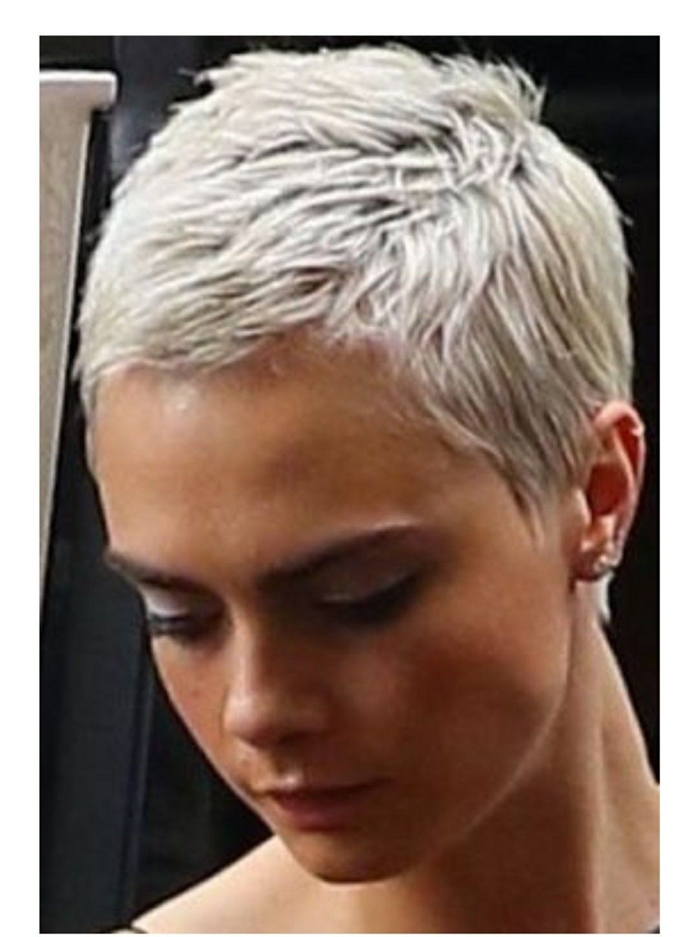 Coupes de cheveux éclaircies courtes