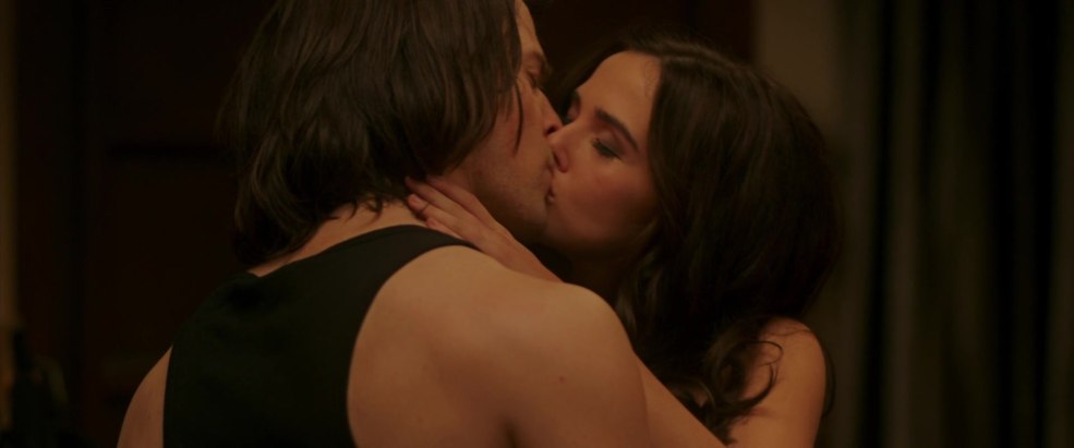 Allongé dans le lit