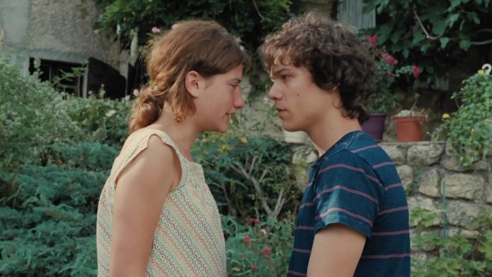 Ma mère préfère les jeunes hommes 2016