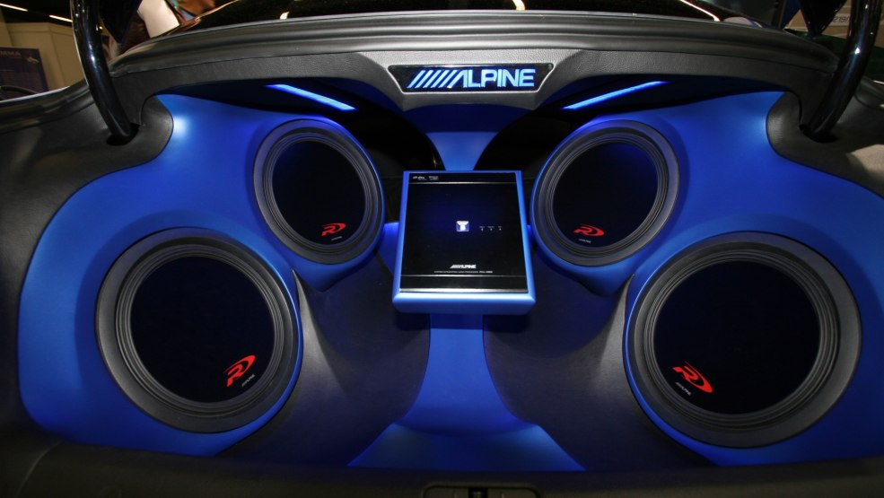 Subwoofer cool