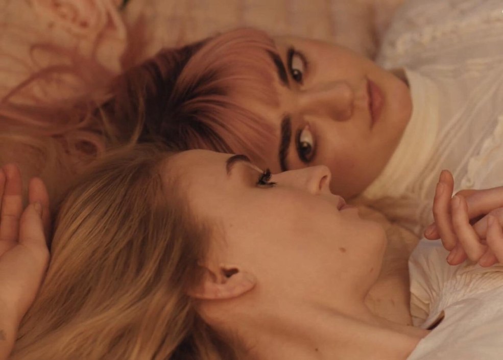 Macy Williams et Sophie Turner