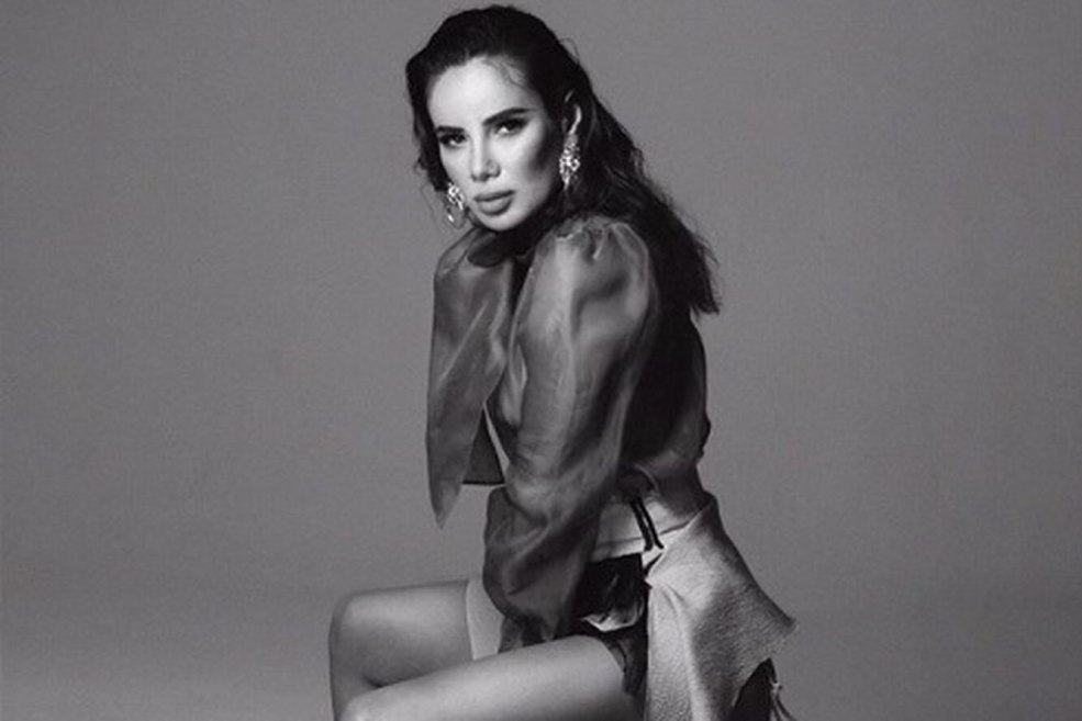 Photos nues de la première