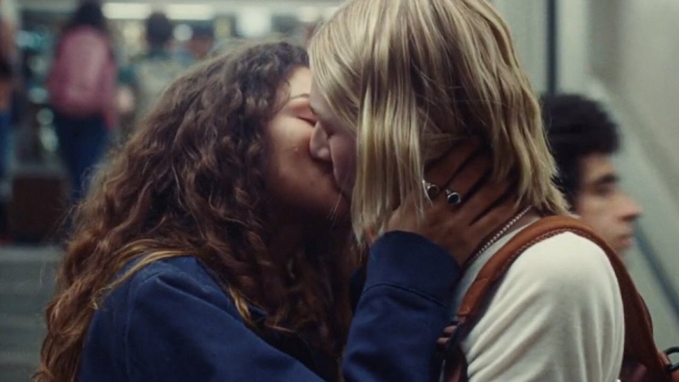 Euphoria ru et juls embrasse