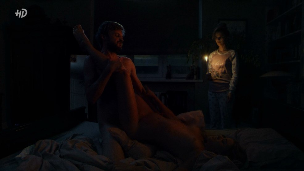 Lyubov Aksenova nue dans le cinéma