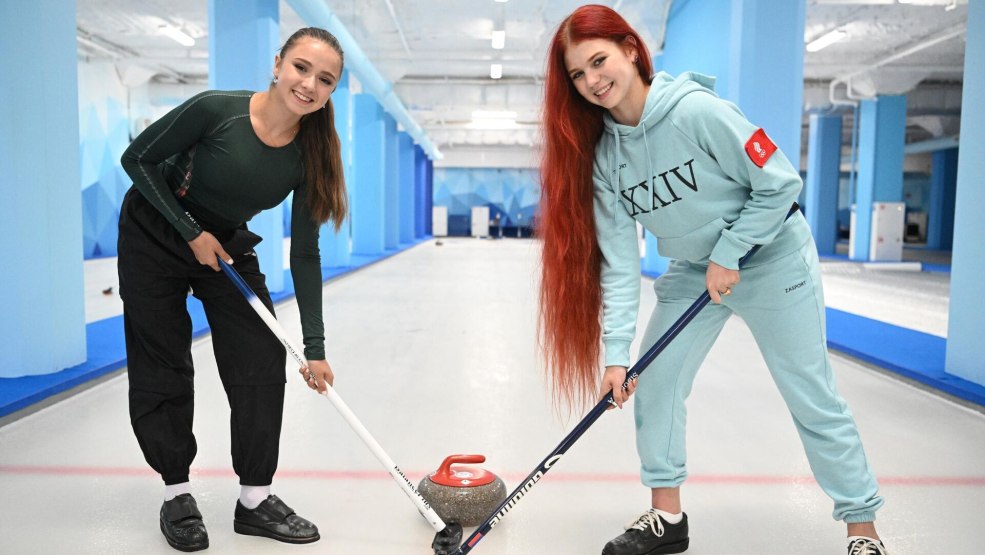 Sasha Trusova Skater 2022