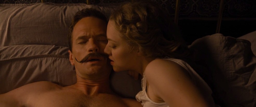 Amanda Seyfried Wallpaper Vogue Australia