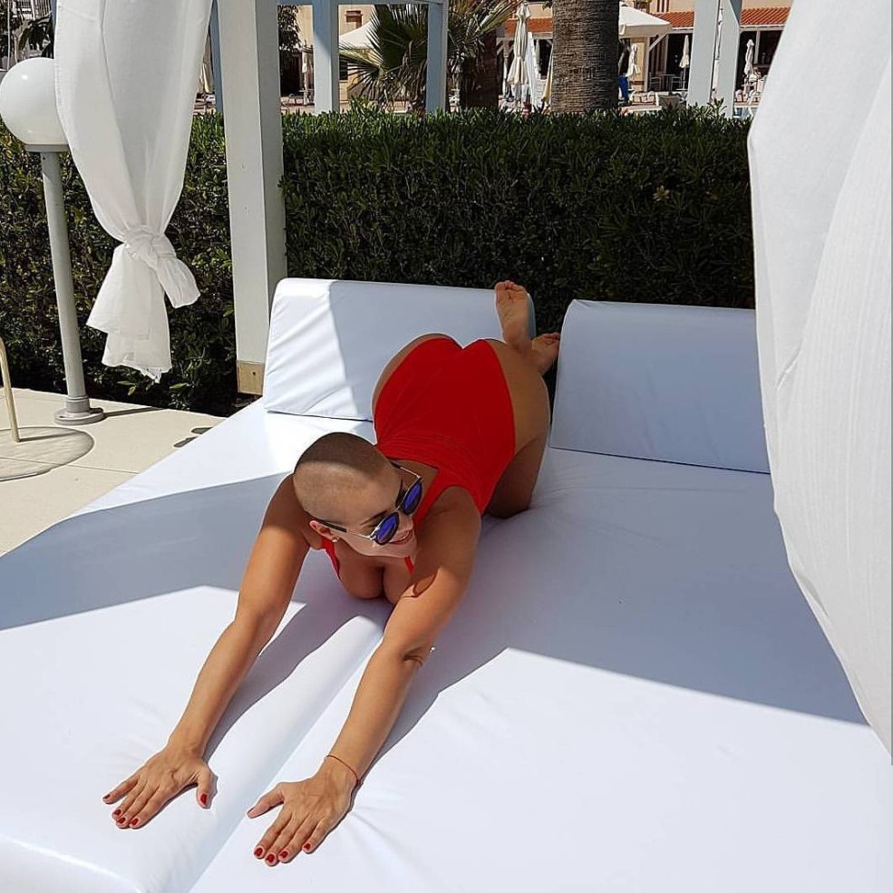 Pieds de Marina Domozhirova