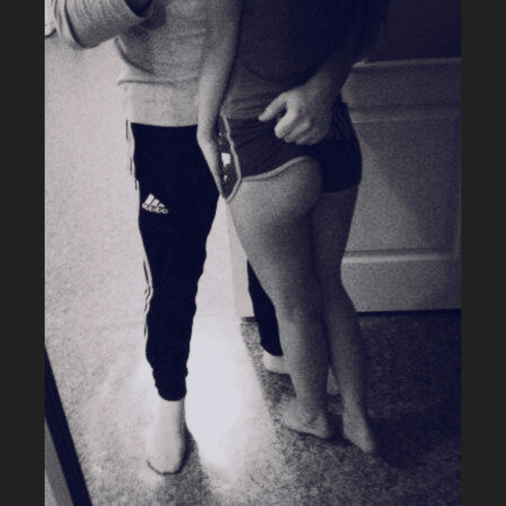 Laura Linni Postcript