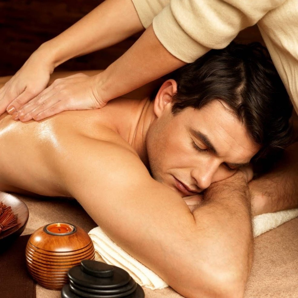 Blonde russe pour le massage