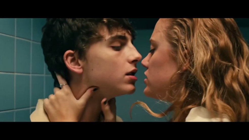 Familia nudista Nouveau 2021