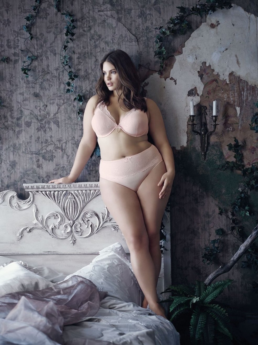 Nicole Denis Johansson plus Saiz