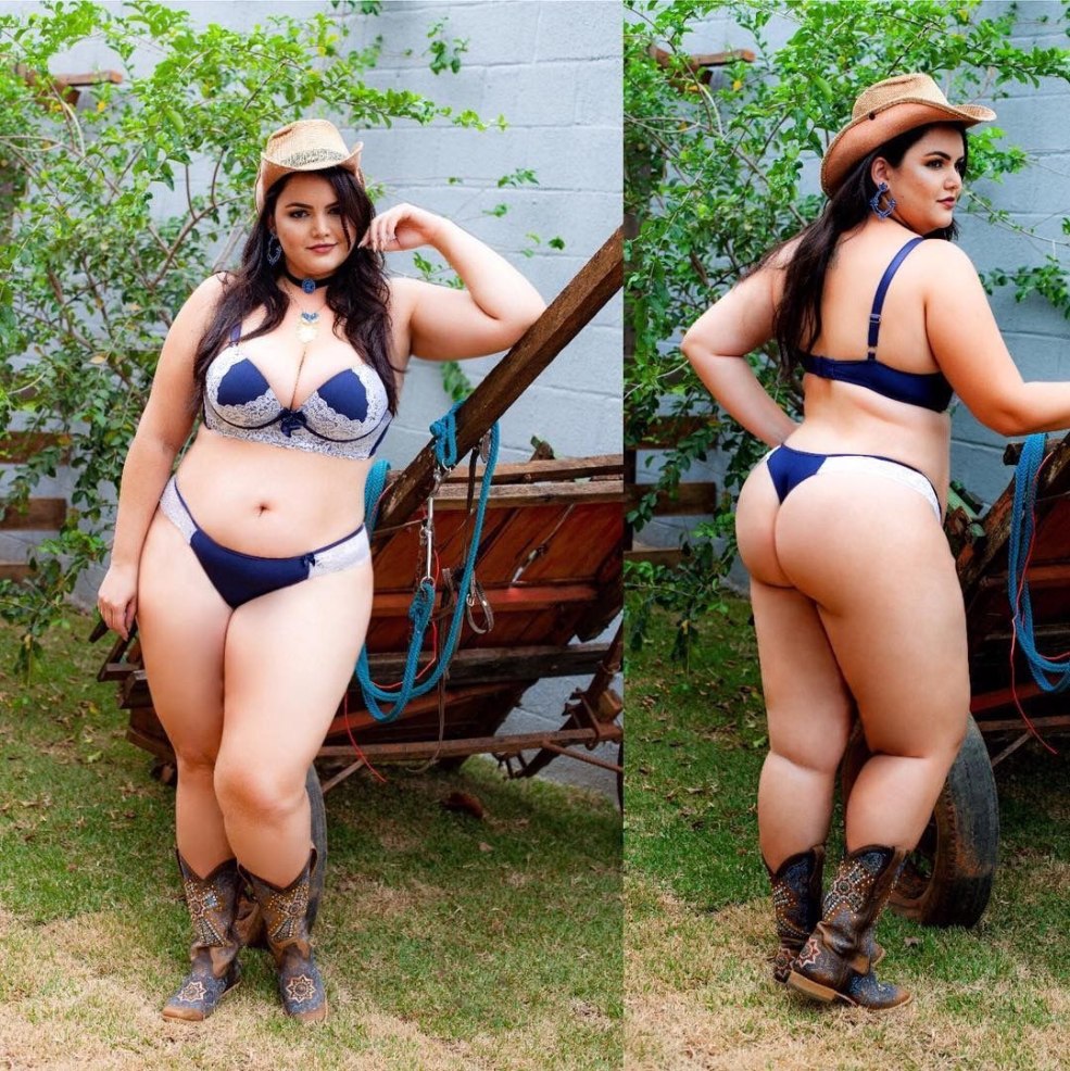 Tara Lynn Model Plus CA