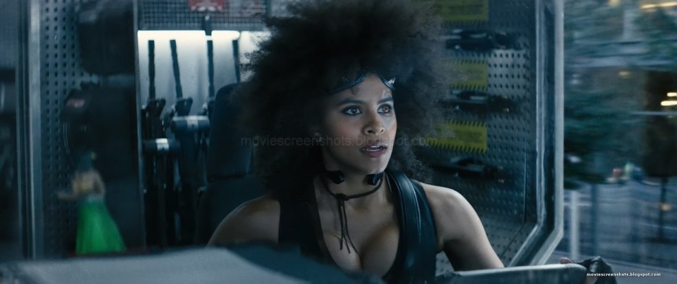 Zazi Bitz Deadpool 2 Hot