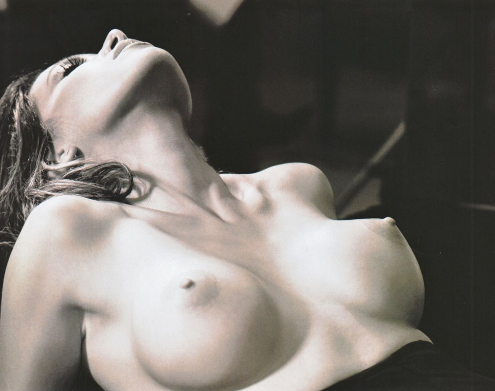 Le porno olga est le bruissement baise .