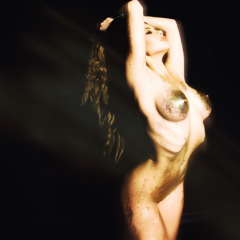 Olga drozdova nue dans le cinéma