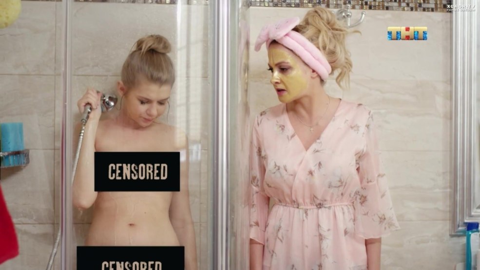 Anastasia ukolova est nue