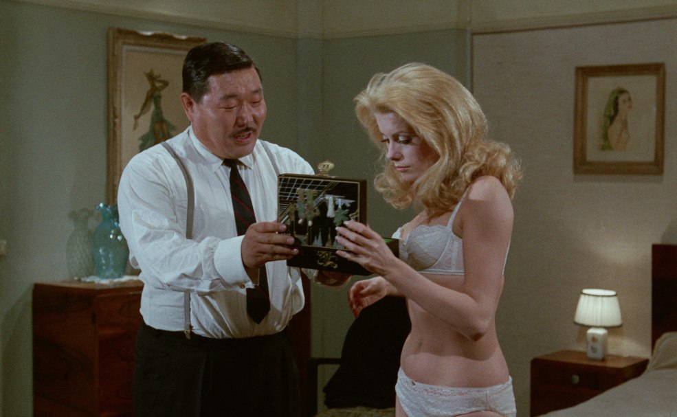 Day Beauty (Luis Bunuel, 1967)