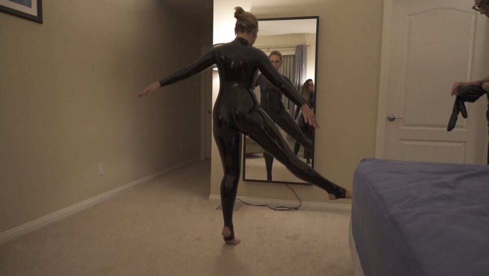 Samantha Grace Latex Bondage