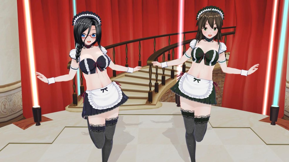 Les filles en ajustement des costumes