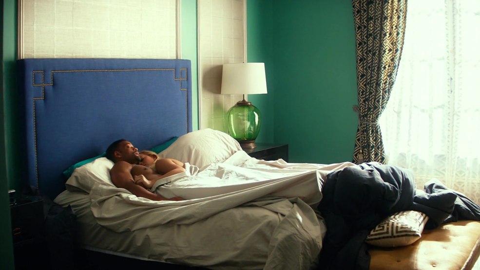 Borsch avec de l'art de la crème sure