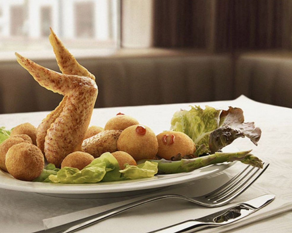 Plats de poulet drôles