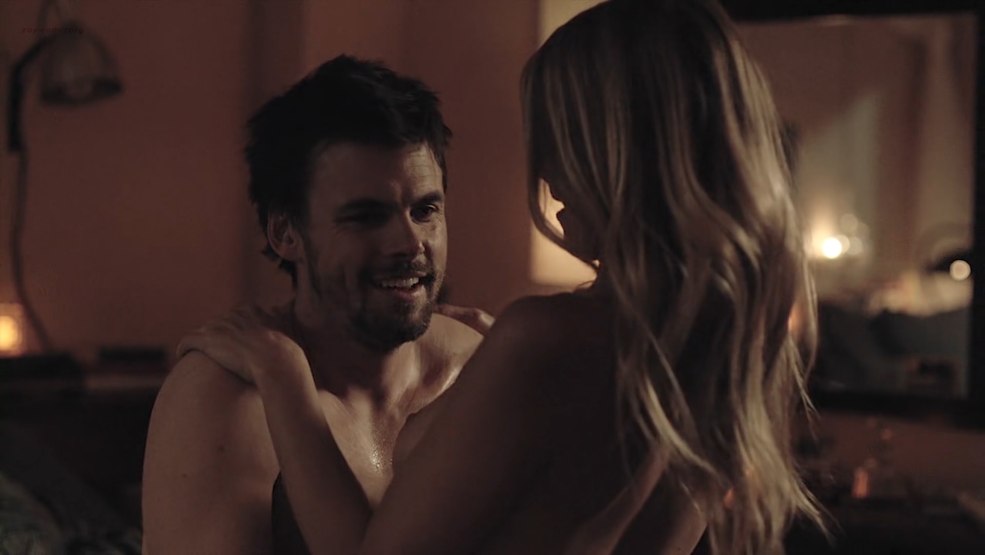 Blonde blonde à court terme