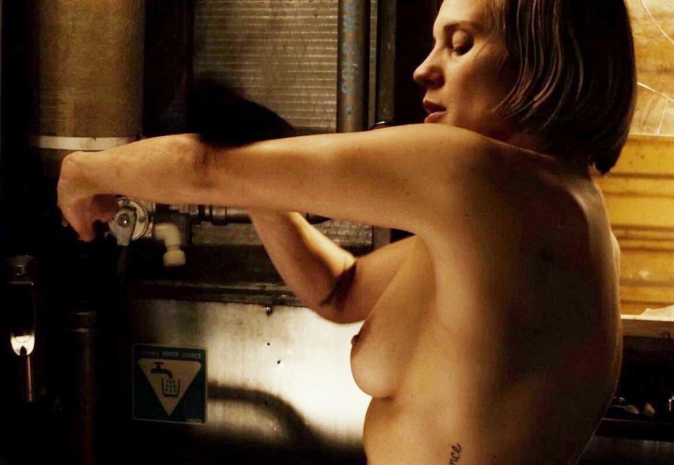 Amanda Abbington nue