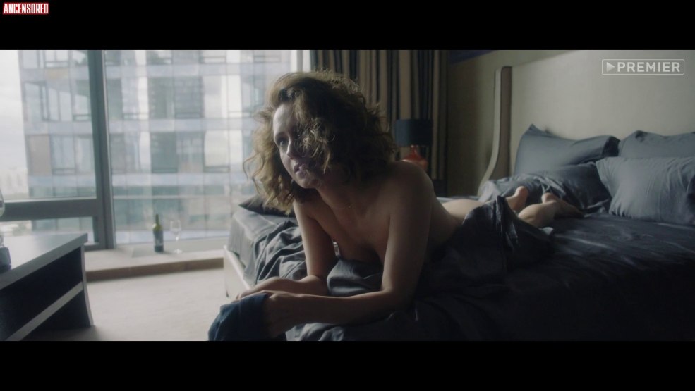 Scène intime de Victoria Isakova