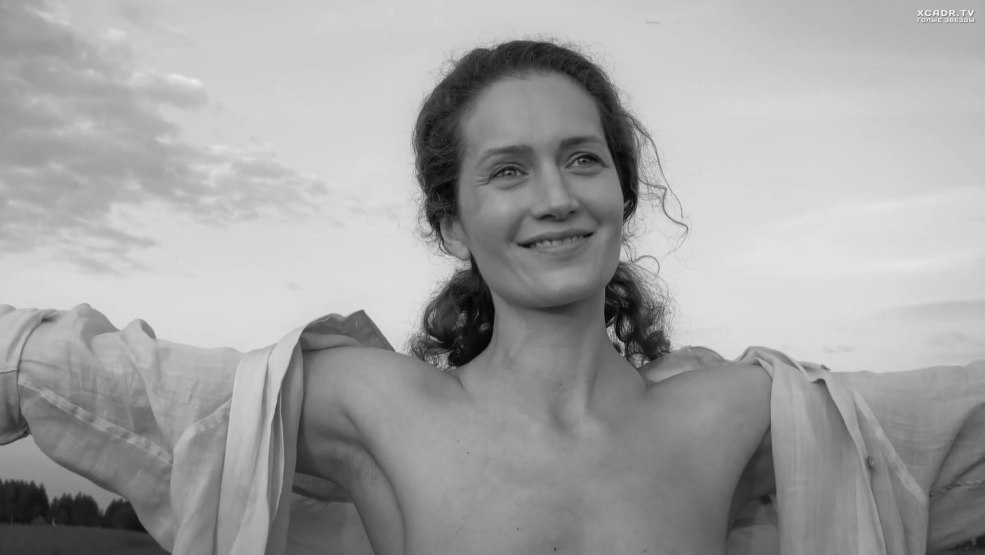 Isakova Victoria actrice nue