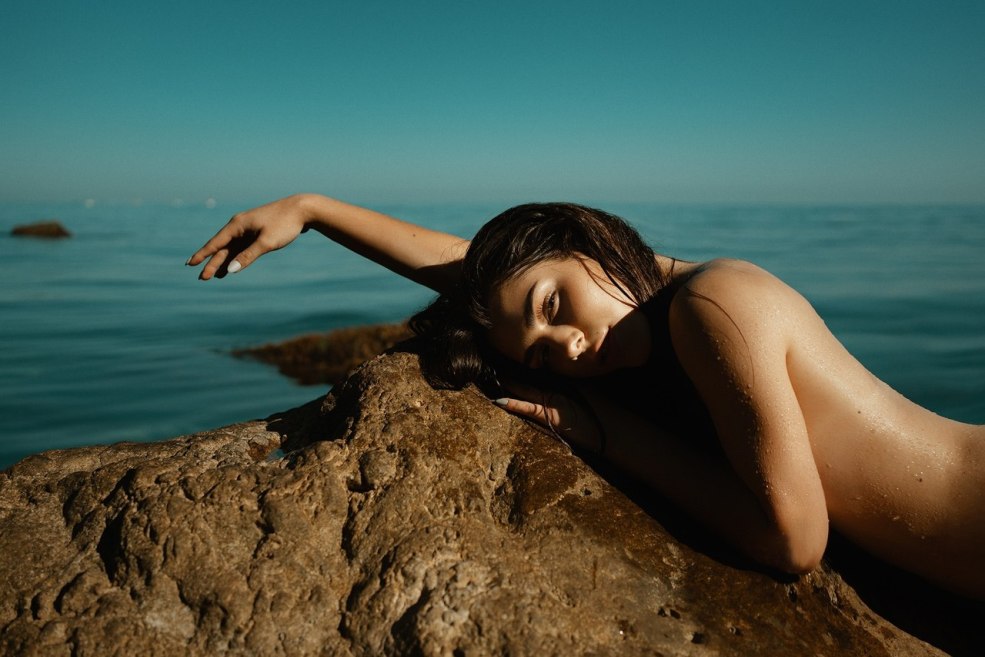 Kate Miner Naked Photo