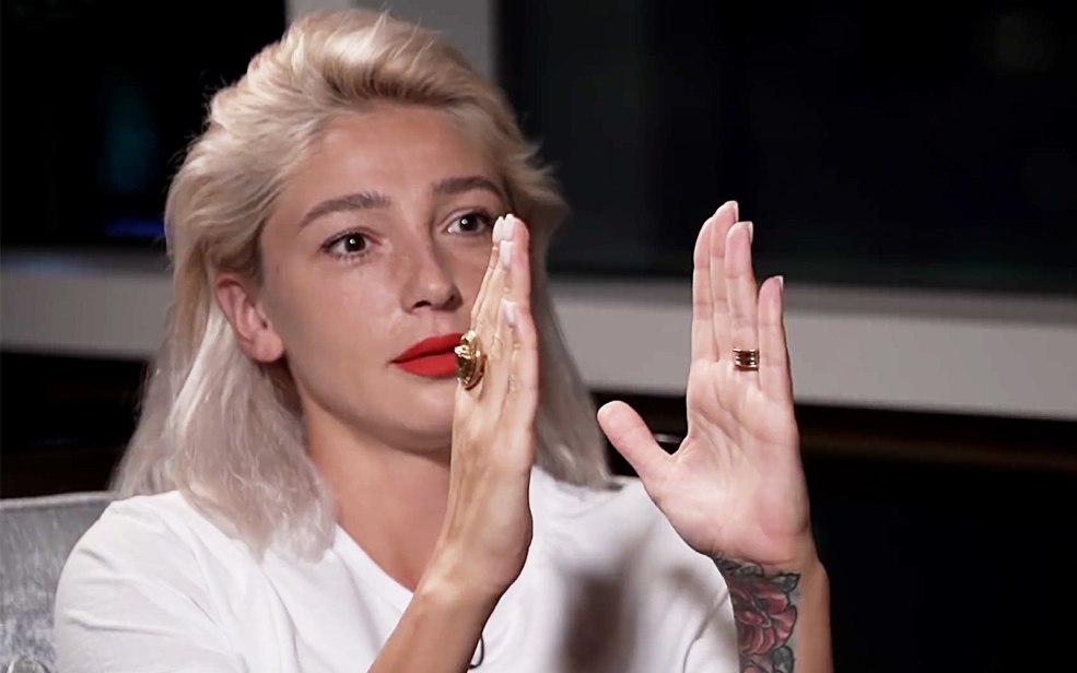 Pressé vers le placard