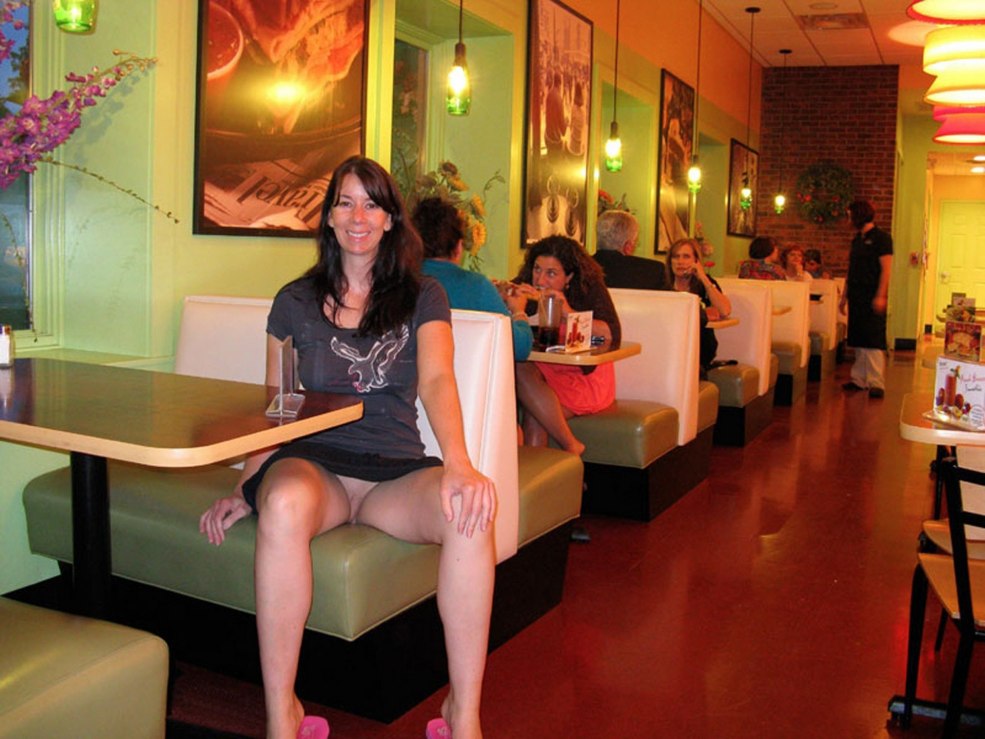 La grosse femme se pencha