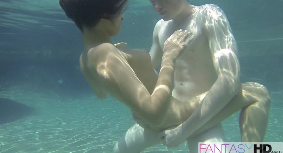 Romy Schneider et Alain Delon Basin